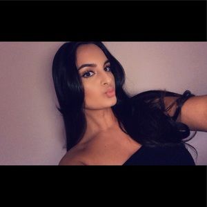 Meet your Posher, Melanie